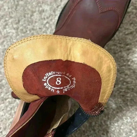 John Fluevog - Picture 9 of 9